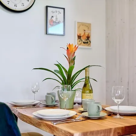 Beztroski Szachulcowa 4a