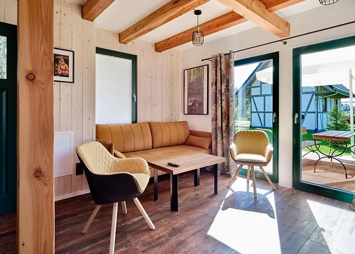 Beztroski Szachulcowa 4a 罗威